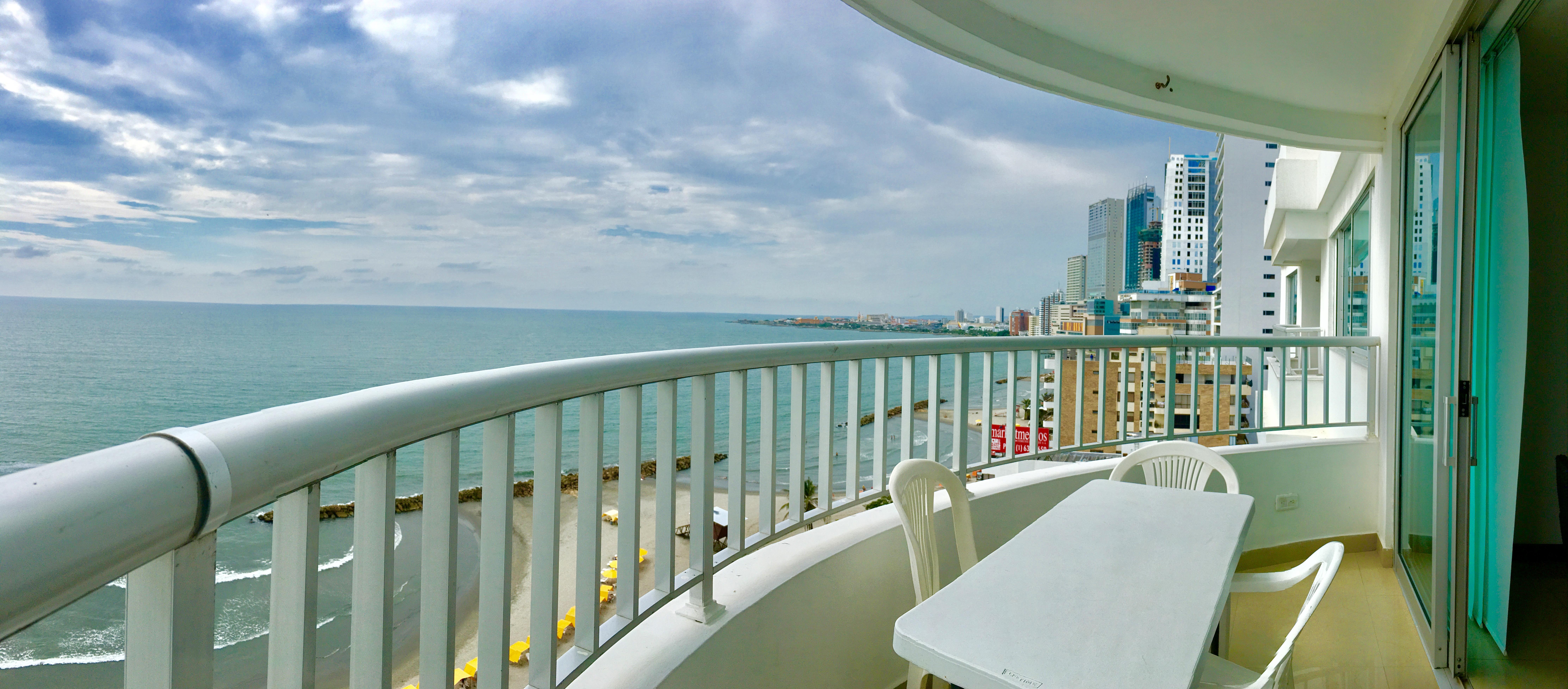 Dhi Palmetto Apartahotel Cartagena